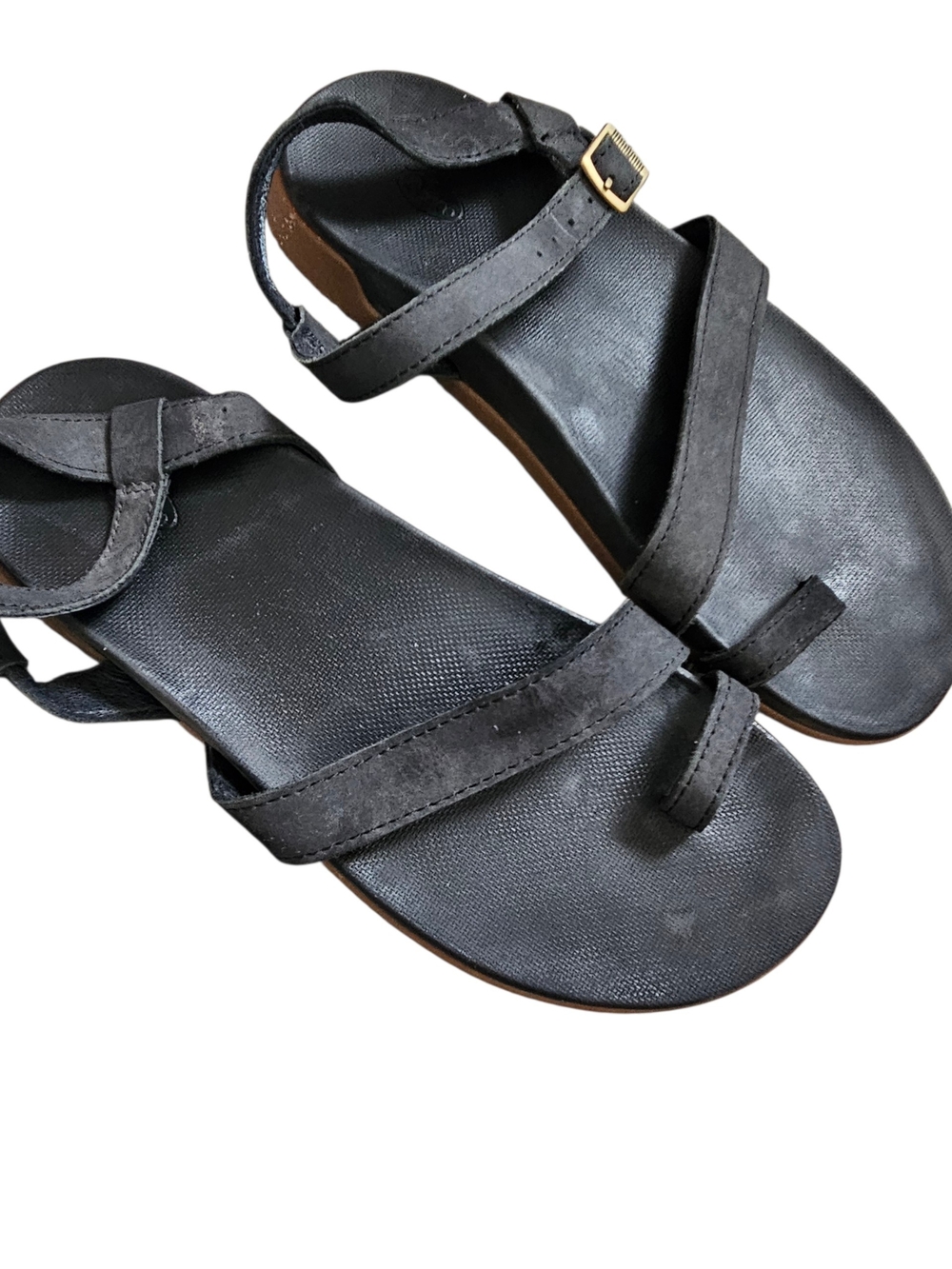 Chaco Tulip Black Strappy Toe-Ring Sandals with Gold Buckle Size 9